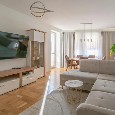 Turkusowy Self Check In