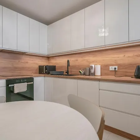 Turkusowy Self Check In 公寓 *