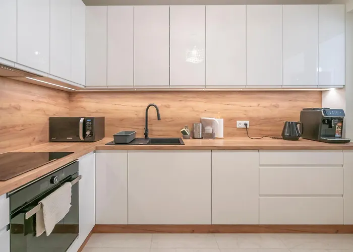 Turkusowy Self Check In * ヴロツワフ